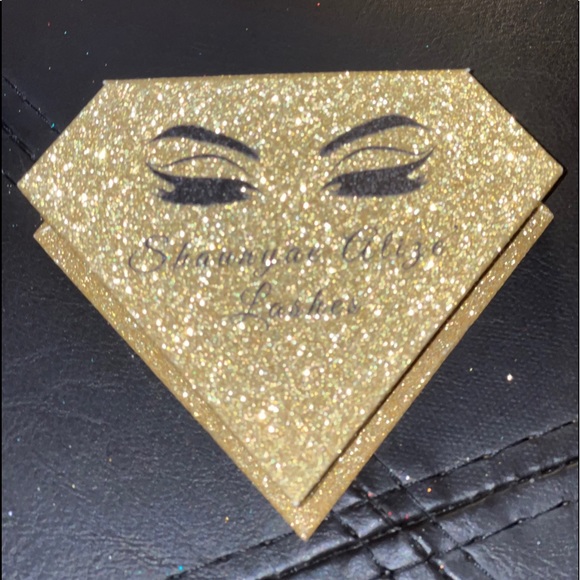 Quality Handmade Lashes - Picture 2 of 2